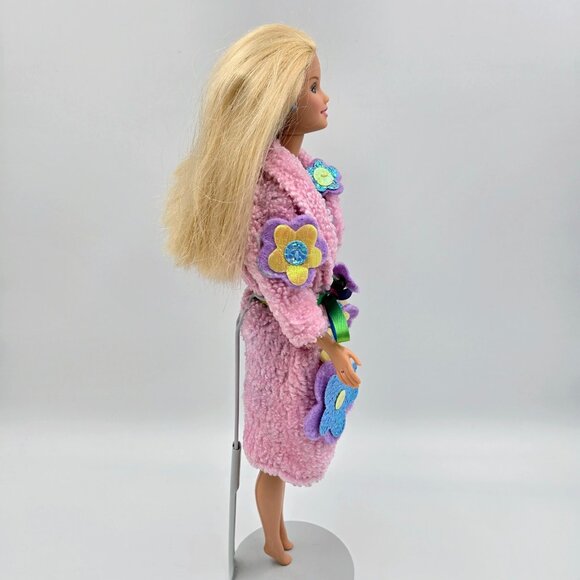 Vintage 1999 Pajama Fun Barbie Doll 26883 Target Special Edition Mattel Read - Picture 10 of 16